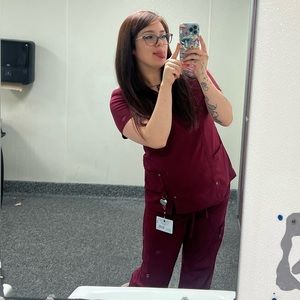 Meet your Posher, Maria